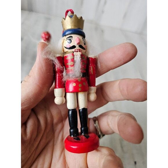 Vintage nutcracker ornament soldier set red green - Picture 11 of 11